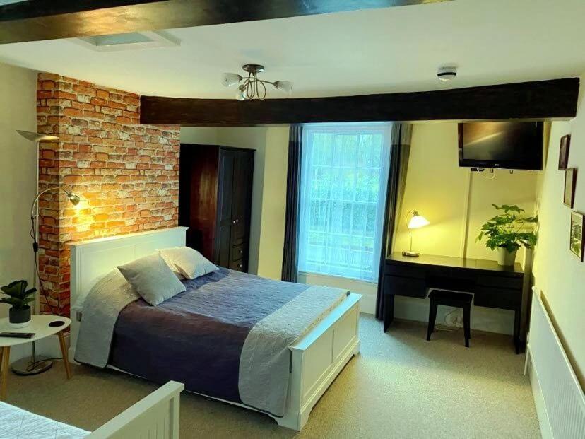 Guest house The Dove 4*